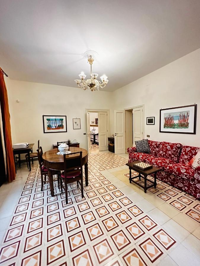 Elegante Appartamento Nel Cuore Del Barocco Lecce Exteriér fotografie
