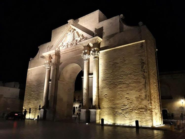 Elegante Appartamento Nel Cuore Del Barocco Lecce Exteriér fotografie